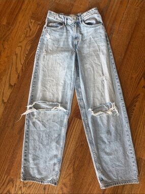 Zara Wide Leg Distressed Jeans Light Wash Ripped Knee Baggy Denim Women’s [XS]